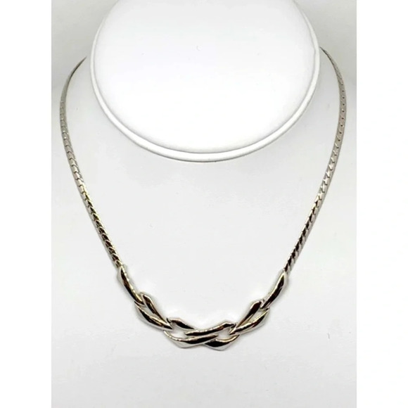 Monet Silver Collar Necklace - Picture 1 of 2